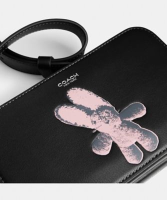 【ことぽこ】 ♡Chesty♡ 黒 フラワー装飾 ボディバッグ クリントン クロスボディ バッグ・フロッピー グラフィック | COACH
